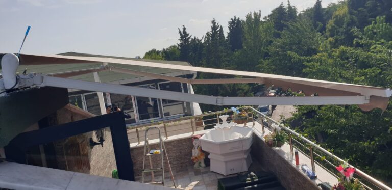 Pergola Balkon Tentesi